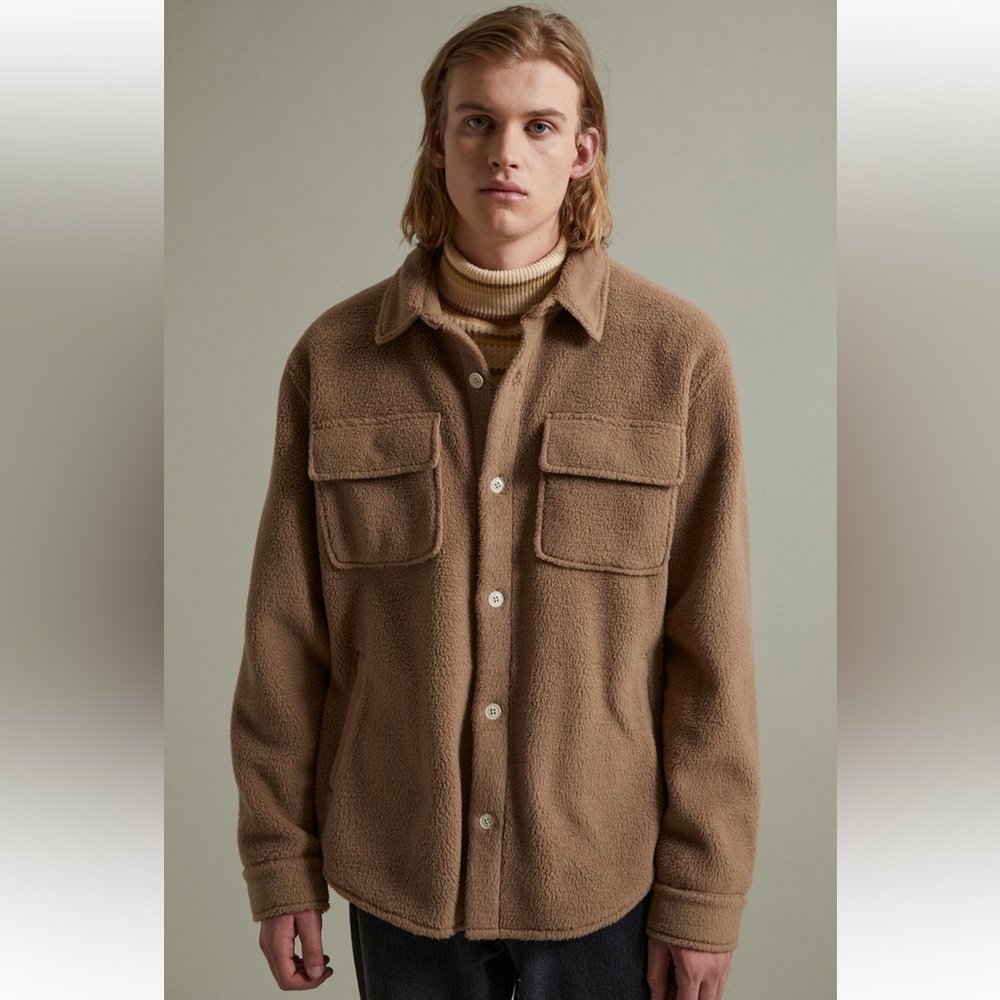 Urban Outfitters Men's Standard Cloth Piled Fleece Sherpa Shirt Jacket Taupe M